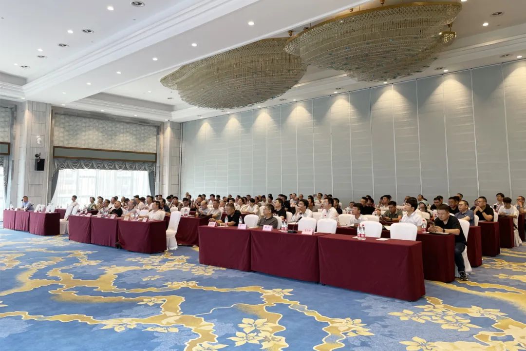 “预制斜向支撑与装配式地下连续墙设计与施工技术”交流暨现场观摩会在杭州顺利召开